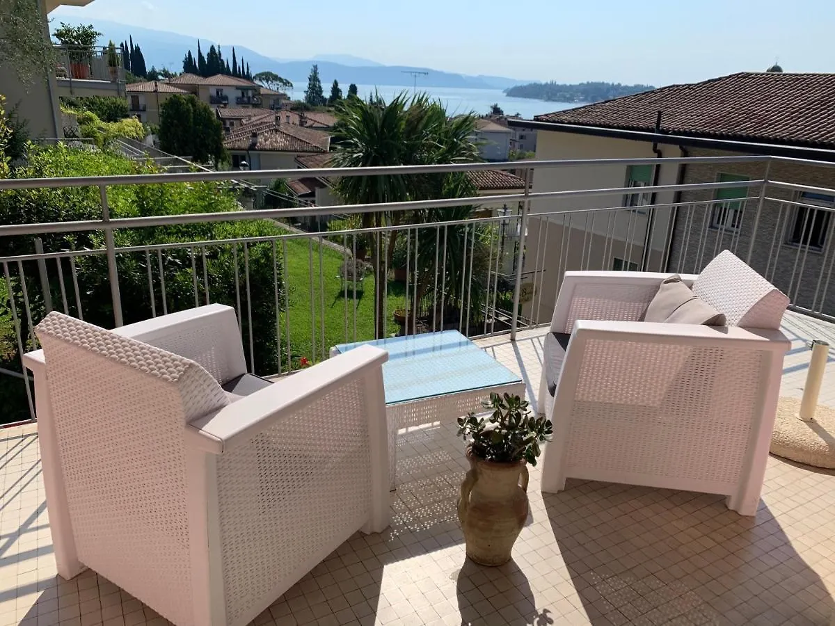 Villa Ai Colli Salo 3*,