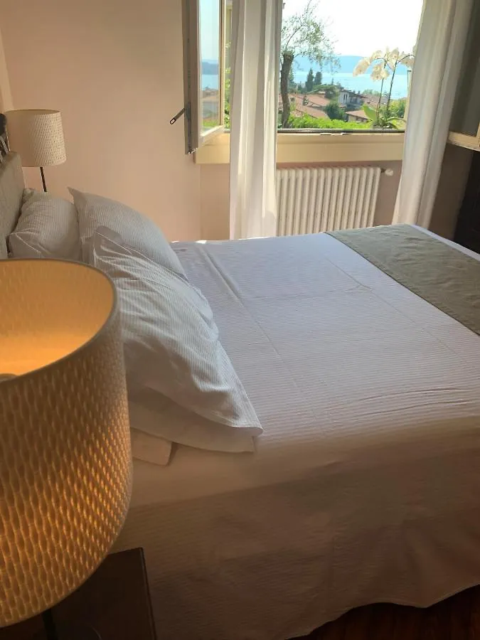 Villa Ai Colli Salo Guest house