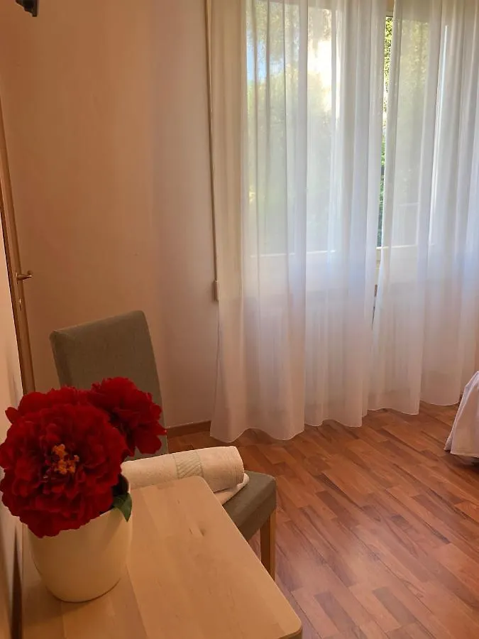 *** Guest house Villa Ai Colli Salo Italy