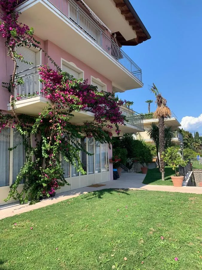 Villa Ai Colli Salo Guest house