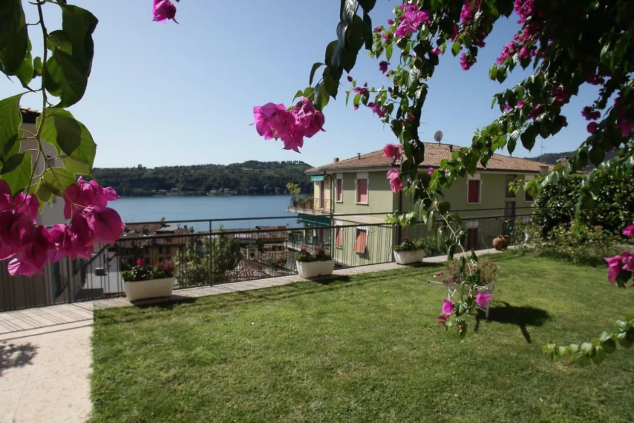 Villa Ai Colli Salo Guest house